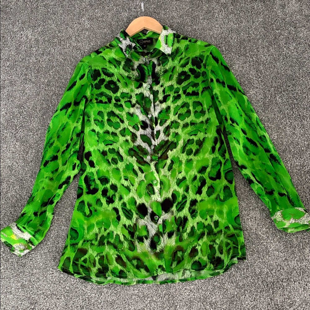 Czarina Soft flow long Blouse